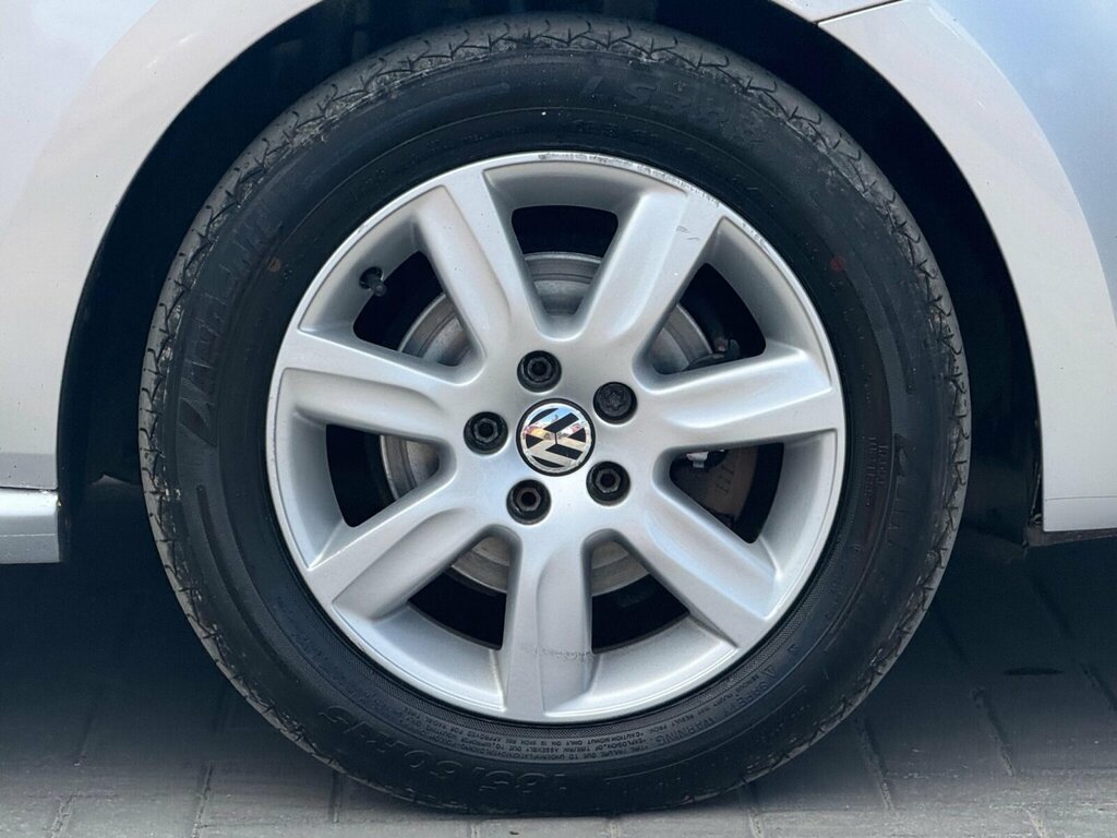 Volkswagen Polo 1.2 S Ac 60 Bhp Orange #9