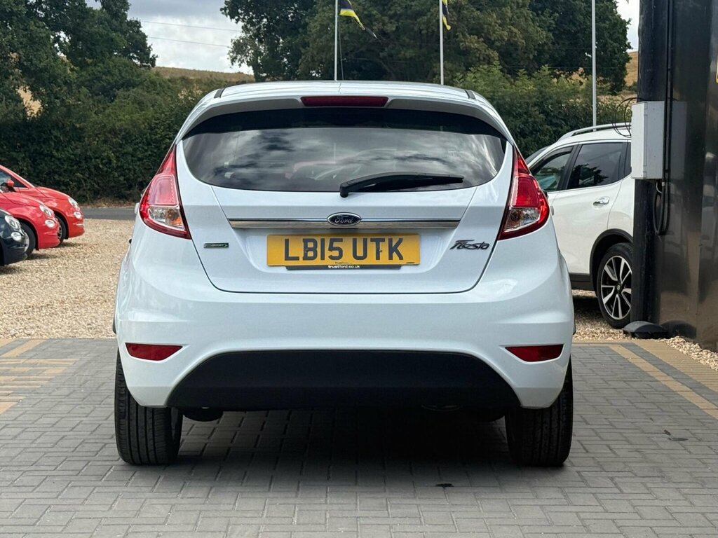 Ford Fiesta 1.0T Ecoboost Titanium Euro 6 Ss White #4