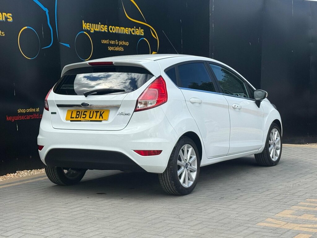 Ford Fiesta 1.0T Ecoboost Titanium Euro 6 Ss White #5