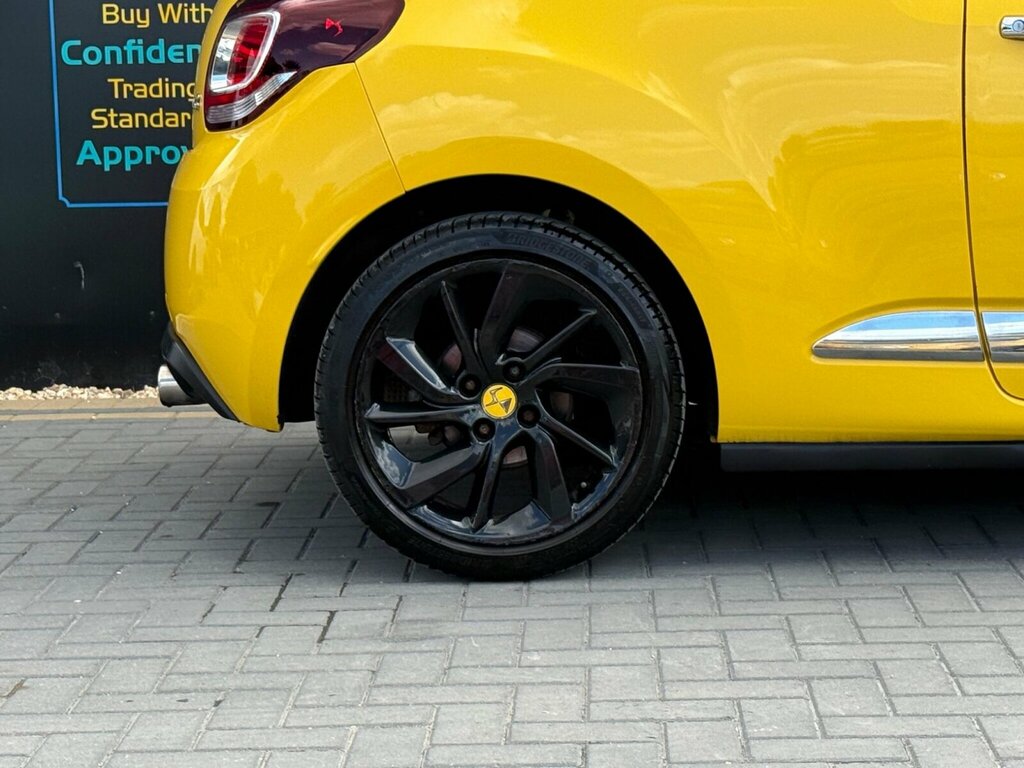 DS DS 3 Citroen Ds3 Dstyle Nav 1.2 For Sale In Gosf Black #11