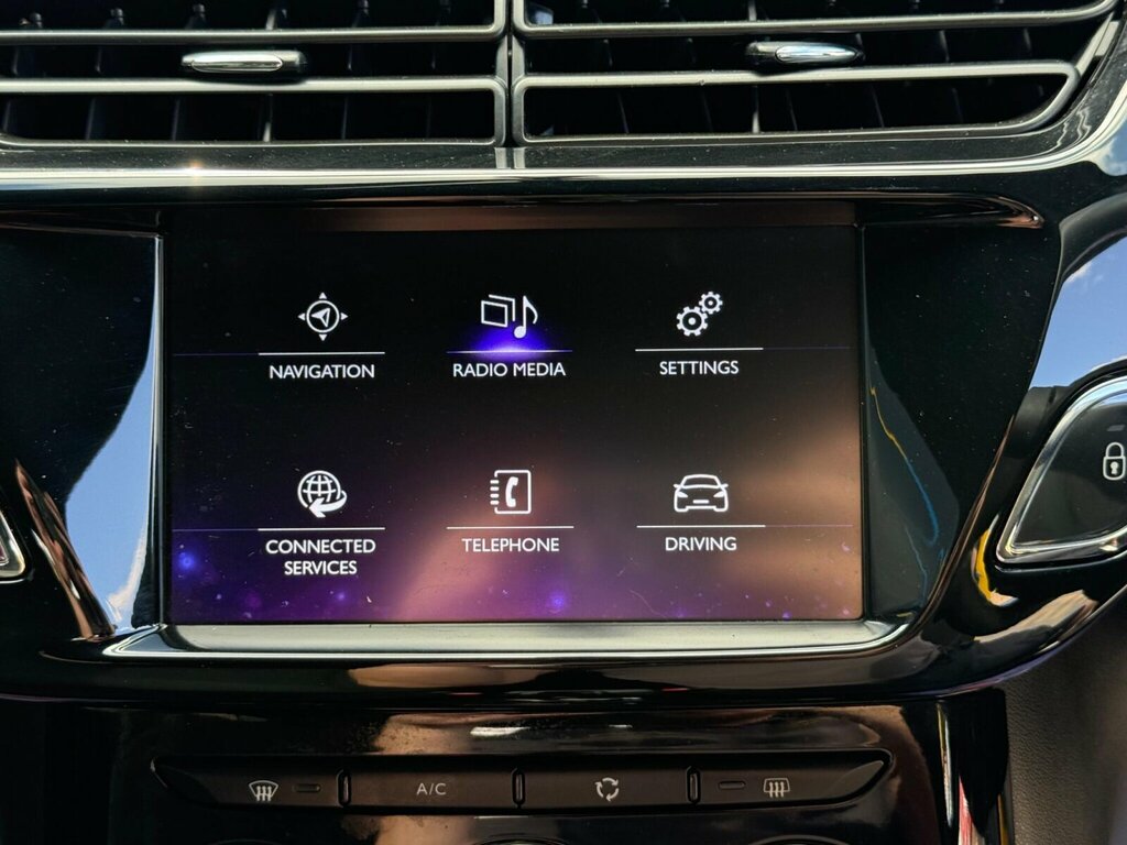 DS DS 3 Citroen Ds3 Dstyle Nav 1.2 For Sale In Gosf Black #24