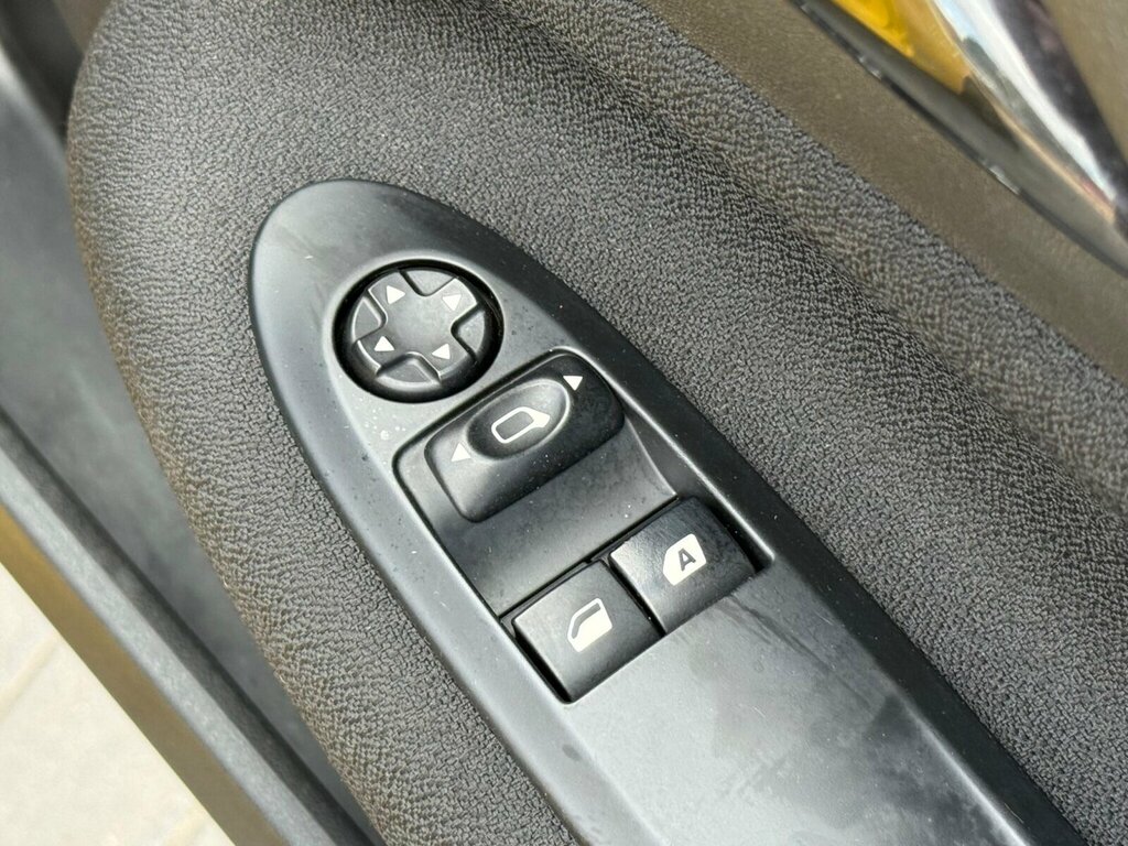 DS DS 3 Citroen Ds3 Dstyle Nav 1.2 For Sale In Gosf Black #32