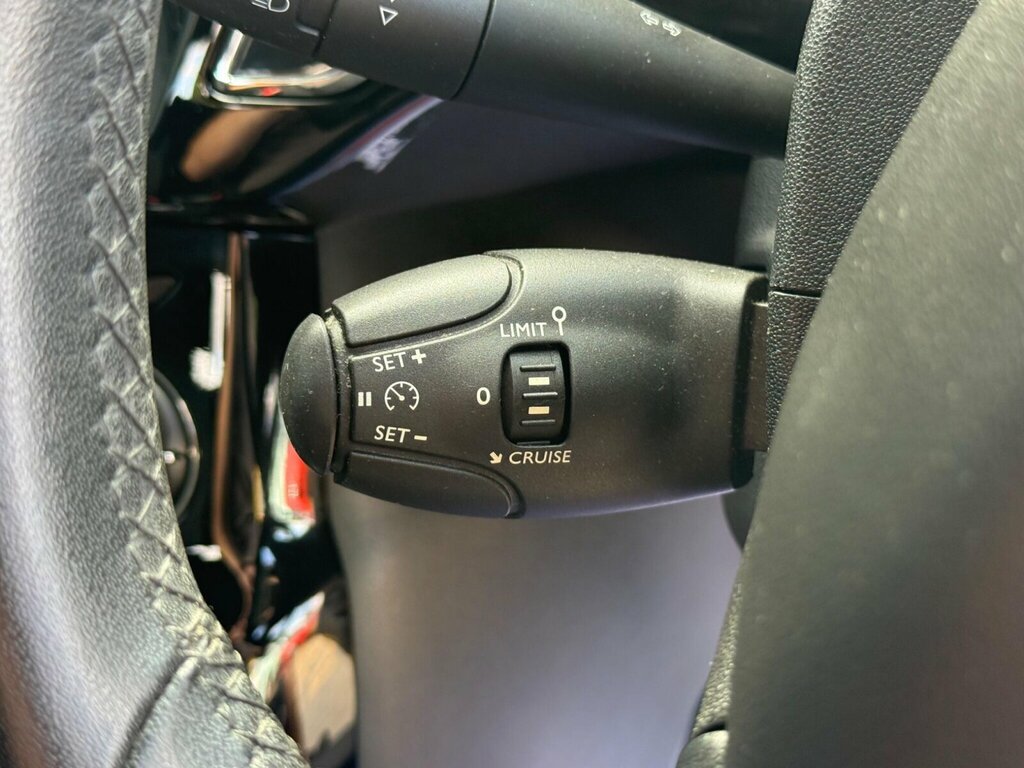DS DS 3 Citroen Ds3 Dstyle Nav 1.2 For Sale In Gosf Black #23