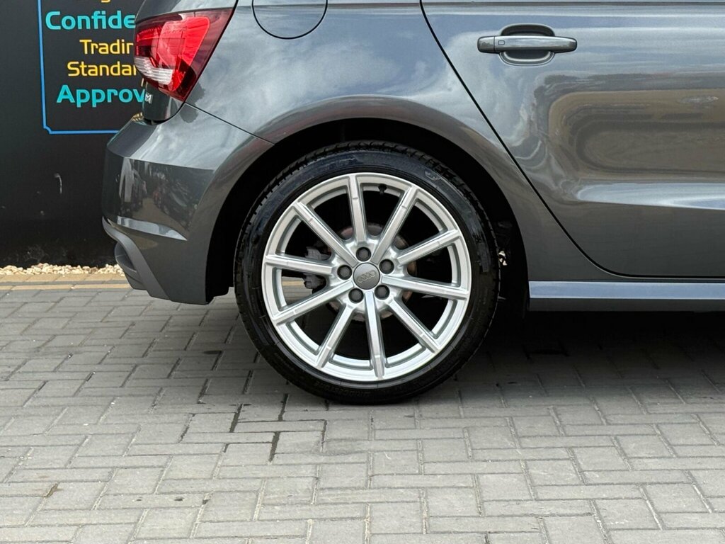 Audi A1 1.0 Tfsi Sport Sportback Euro 6 Ss Black #17