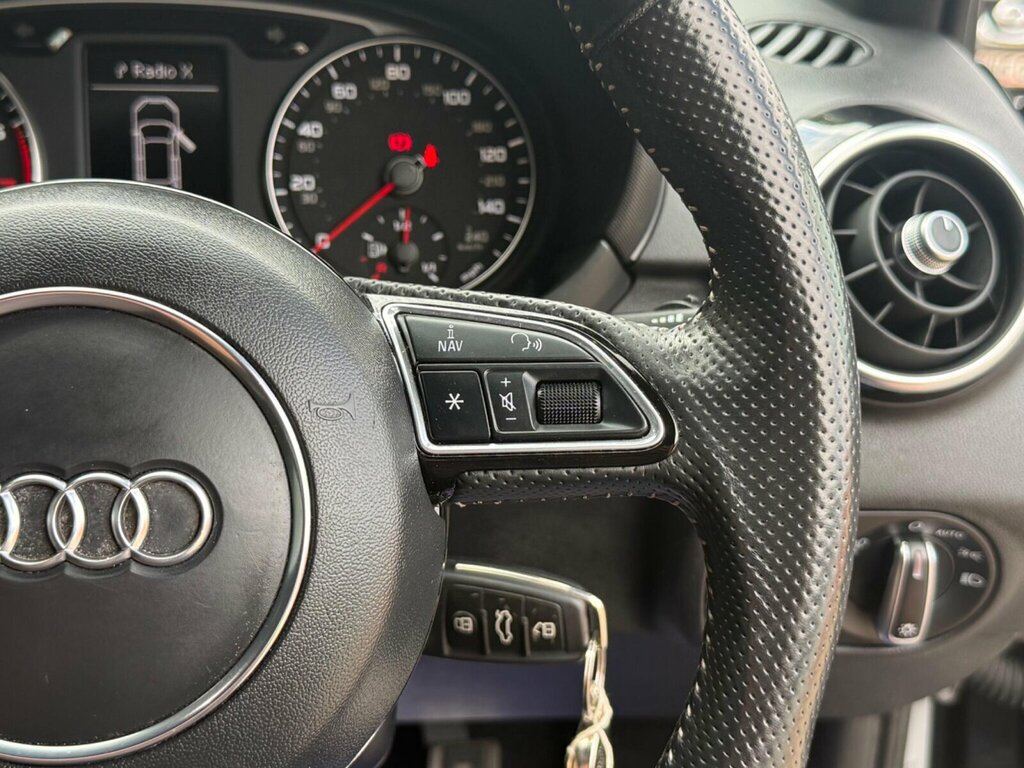 Audi A1 1.0 Tfsi Sport Sportback Euro 6 Ss Black #24