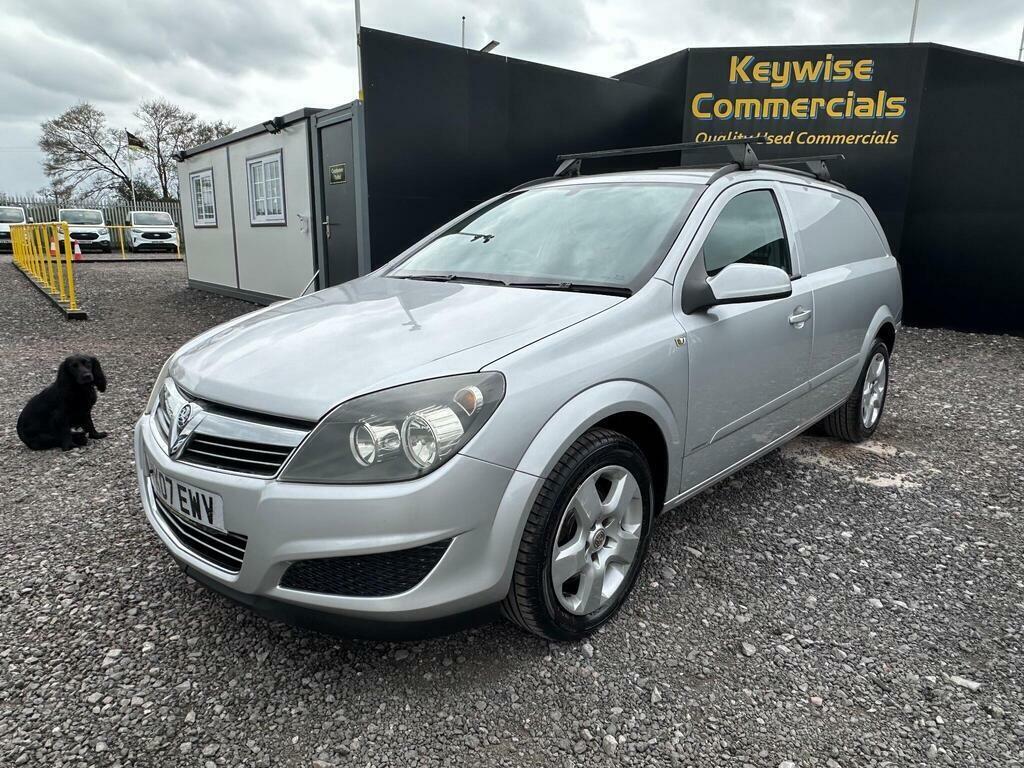 Vauxhall Astra 1.9 Cdti 16V Sportive Silver #3