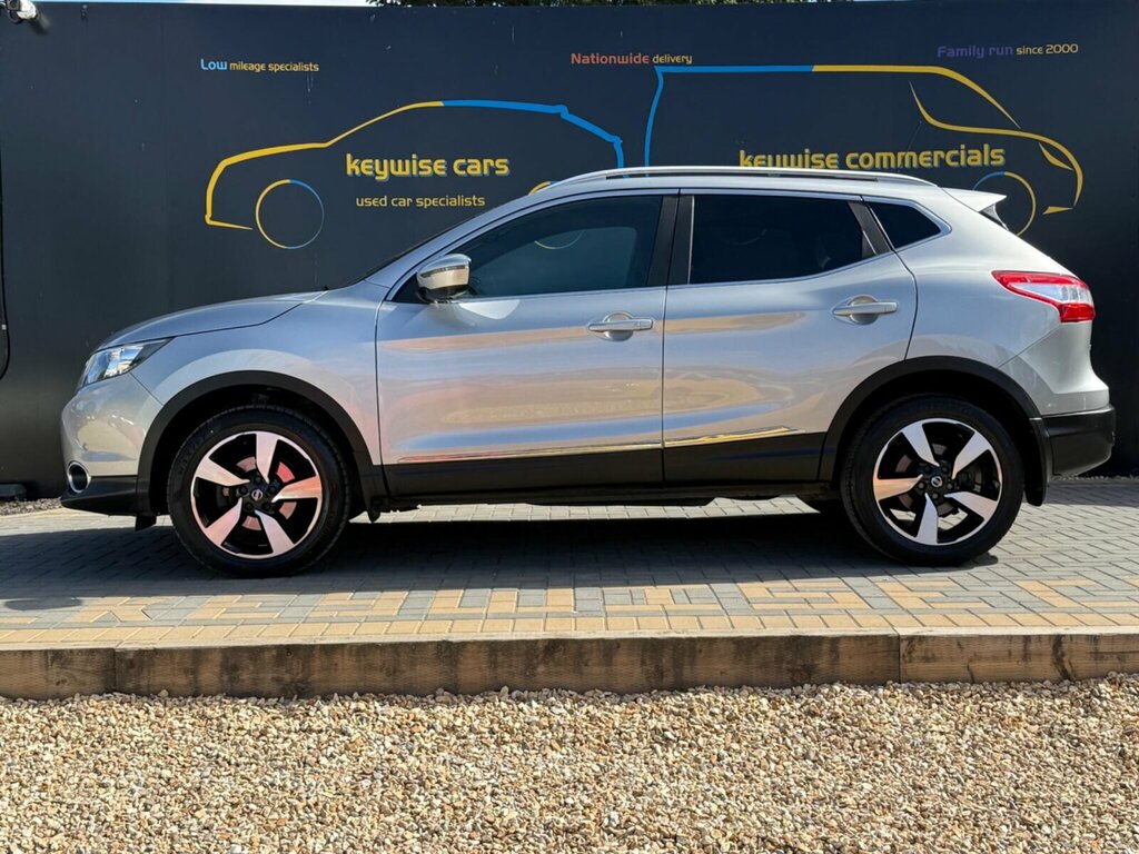 Nissan Qashqai 1.5 Dci N-vision 2Wd Euro 6 Ss Silver #2