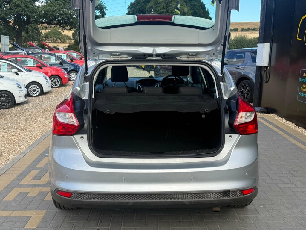 Ford Focus 1.6T Ecoboost Titanium X Estate Brown #21