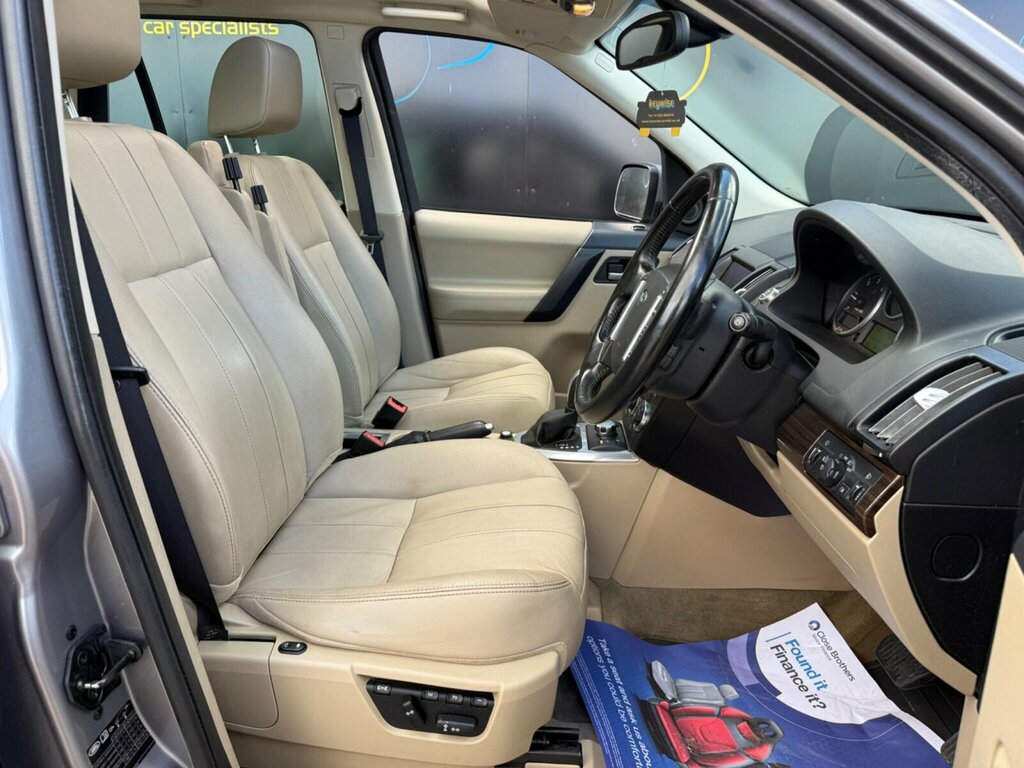 Land Rover Freelander 2.2 Sd4 Sport Le - Suv 5 Seats White #13