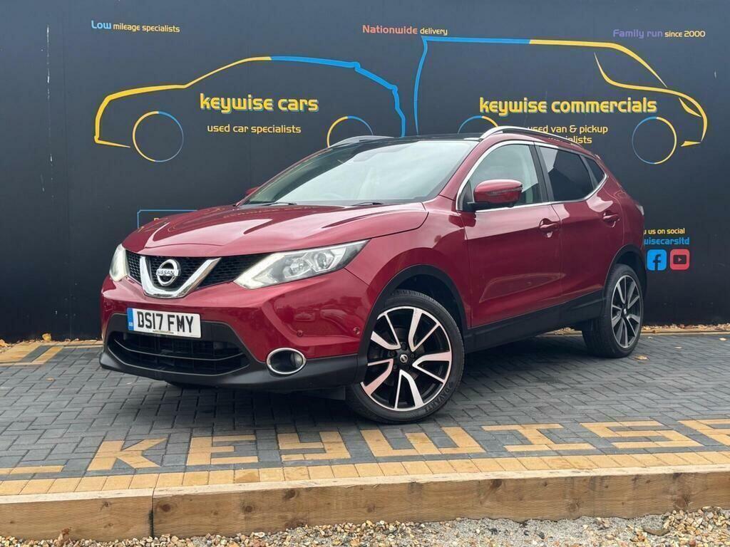 Nissan Qashqai 1.5 Dci Tekna 2Wd Euro 6 Ss Red
