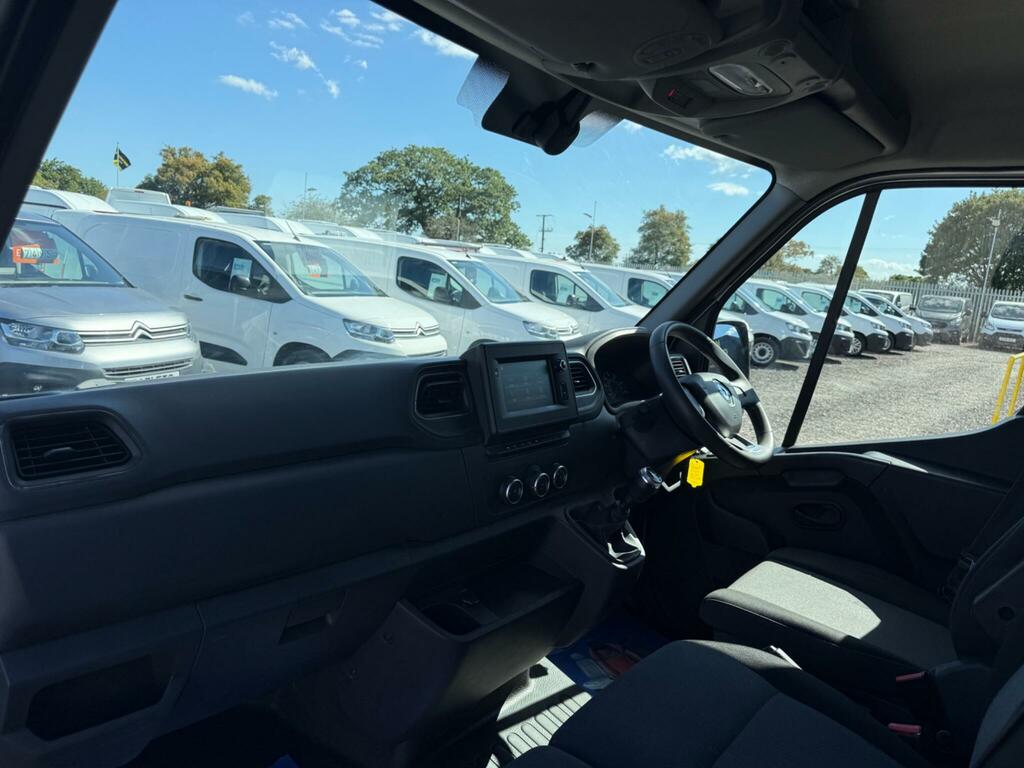 Renault Master 2.3 Fwd Lm35 Dci 135 Business My19 White #13