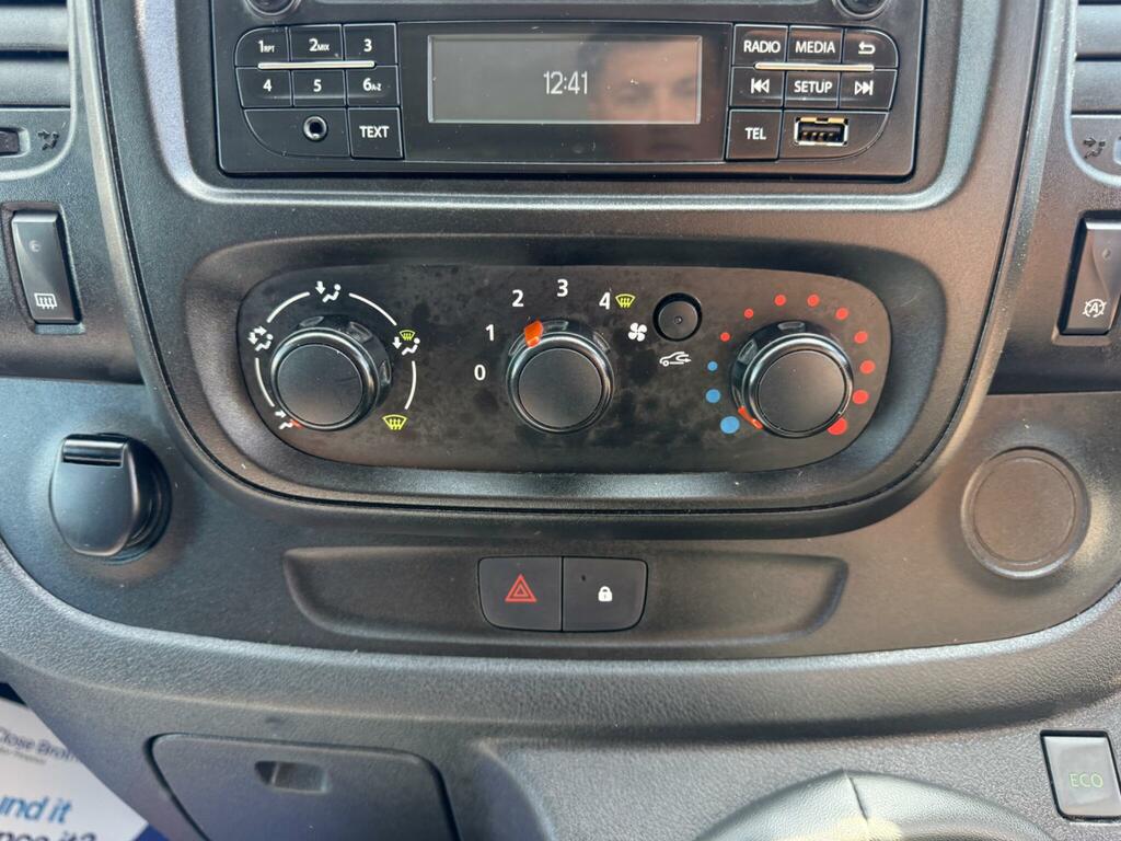 Vauxhall Vivaro 1.6 Cdti 2700 Biturbo Ecoflex Sportive L1 H1 Euro Black #19