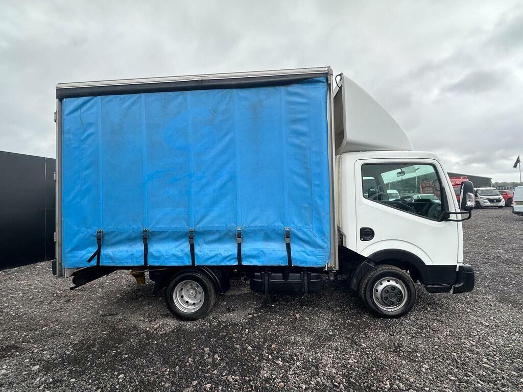Nissan NT400 Cabstar 35.14 2.5 Dci 136 Bhp 6 Speed Dropside Pic White #8