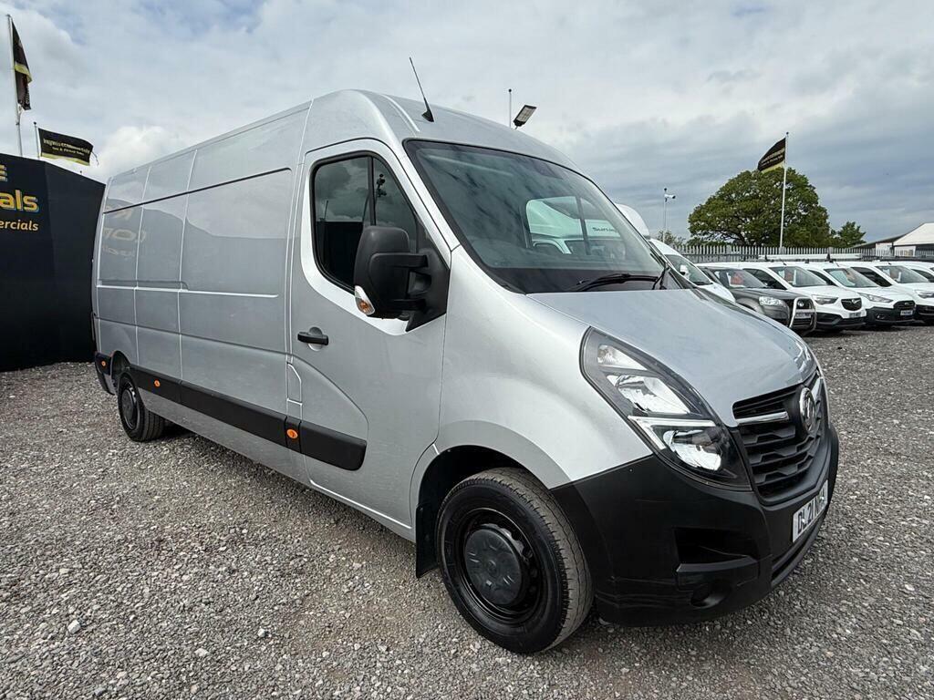Vauxhall Movano 3300 L2 H2 Mwb Mr 2.3L 135Bhp Euro 6 White #9