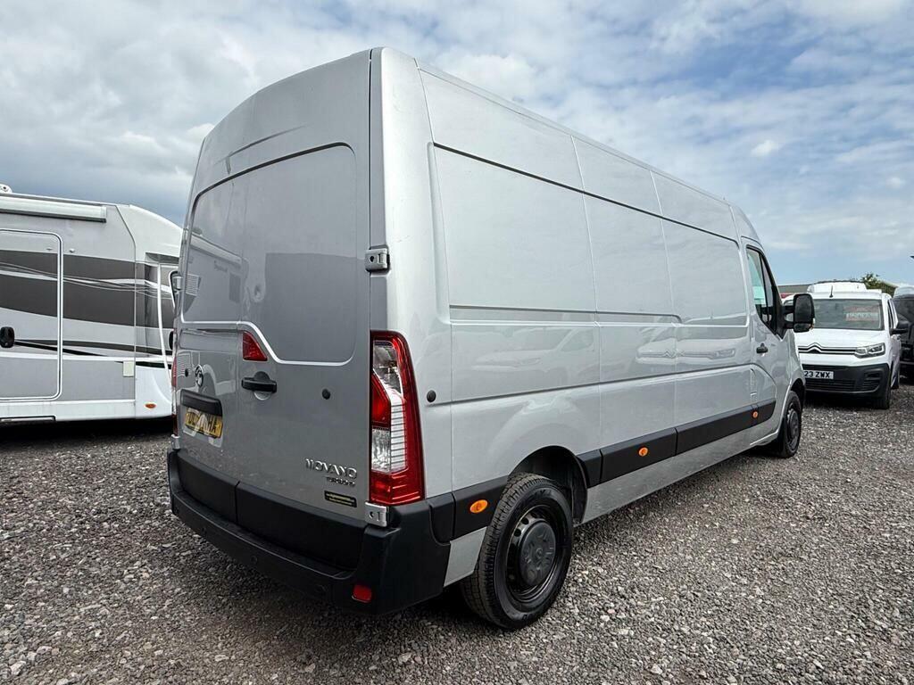 Vauxhall Movano 3300 L2 H2 Mwb Mr 2.3L 135Bhp Euro 6 White #7