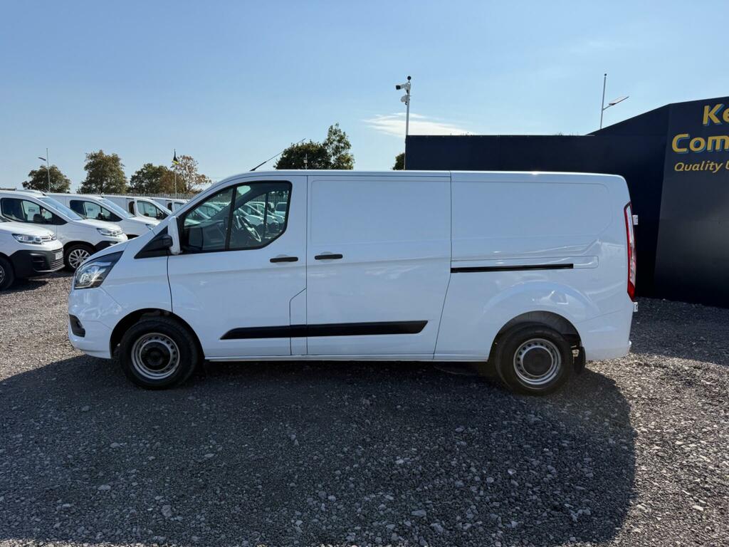 Ford Transit Custom 2.0 300 Ecoblue Trend L2 H1 Euro 6 CP22FBV White #3