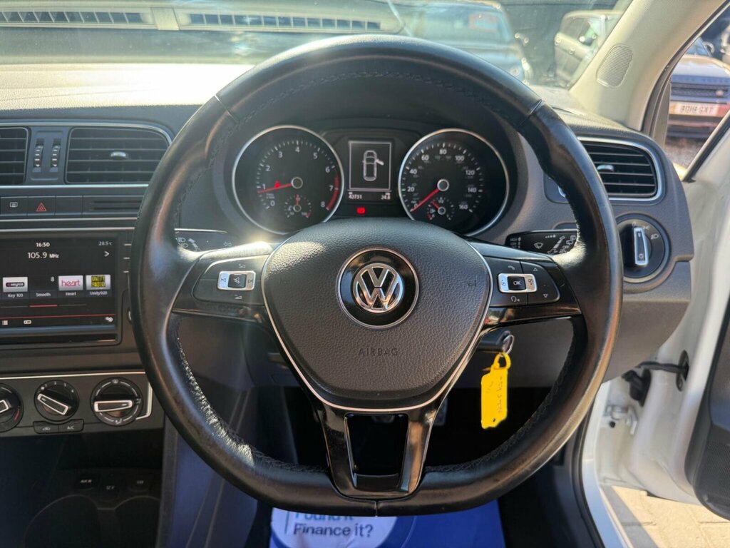 Volkswagen Polo Se 1.0 Se Used-list .Strap Font-size 1. Red #22