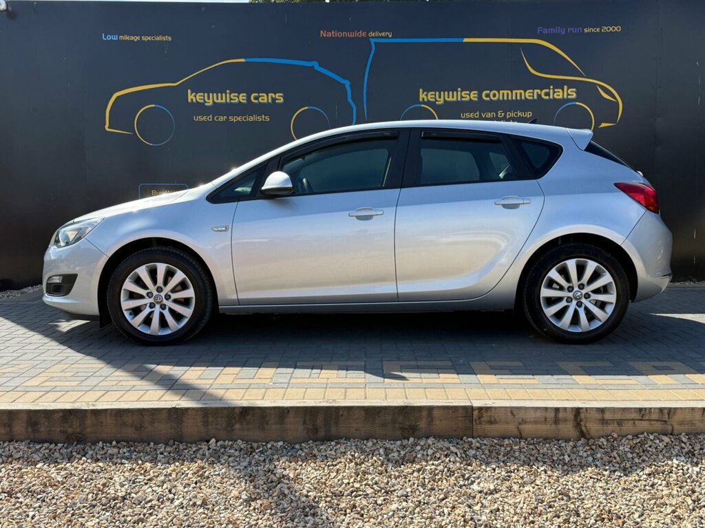Vauxhall Astra 1.6 Cdti Ecoflex Design Euro 6 Ss Silver #2