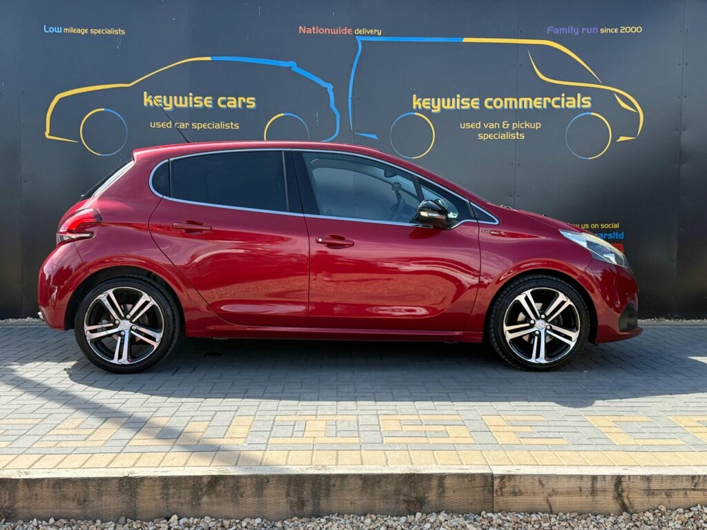 Peugeot 208 1.2 Puretech Gt Line Euro 6 Ss Red #6