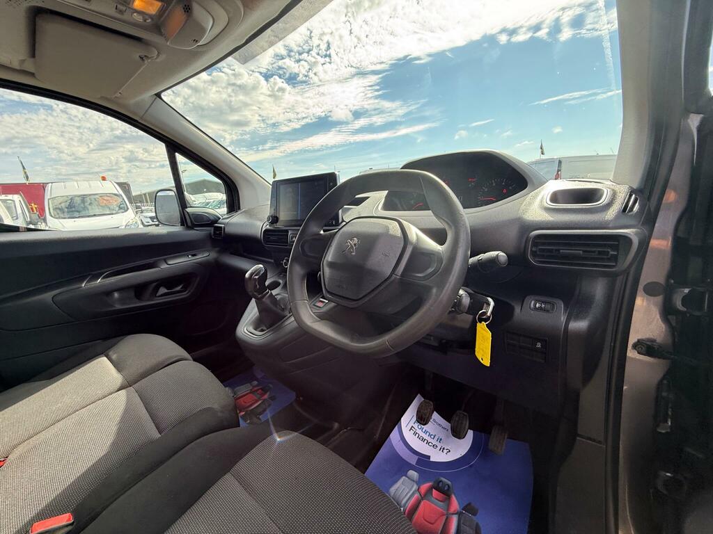 Peugeot Partner 1000 Bluehdi 100 L1h1 Professional Standard Swb Lo White #12