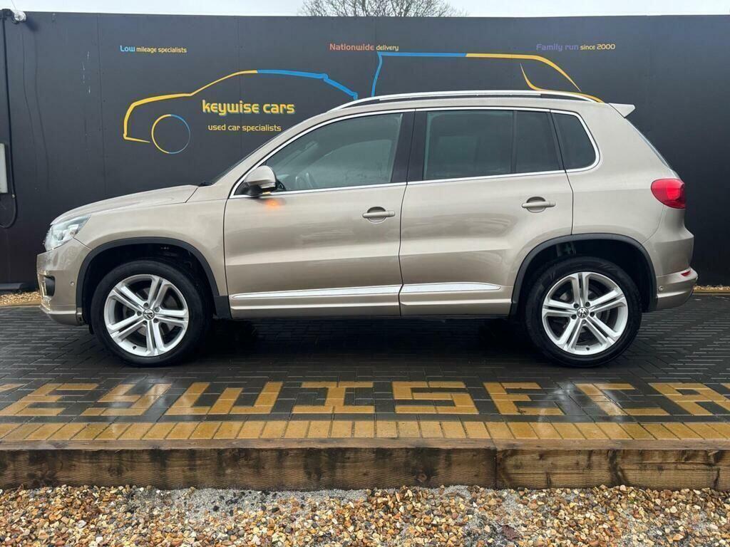 Volkswagen Tiguan 2.0 Tdi Bluemotion Tech R-line Dsg 4Wd Euro 5 Ss Beige #2
