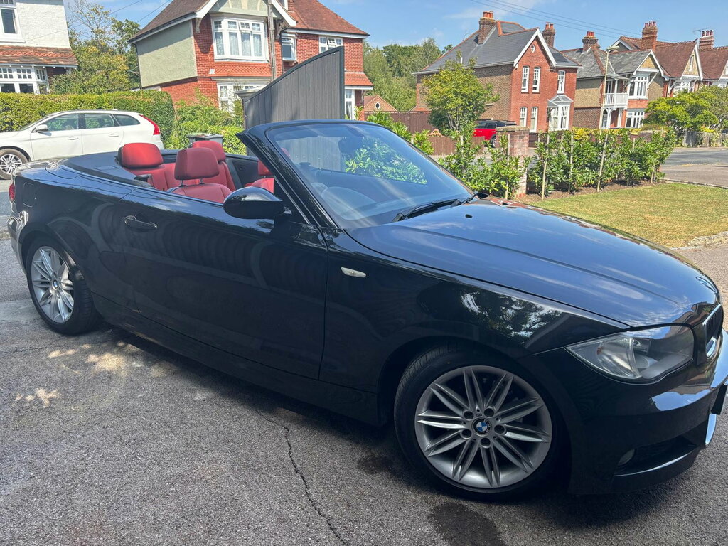 BMW 1 Series 2.0 120I M Sport Convertible Steptronic Black