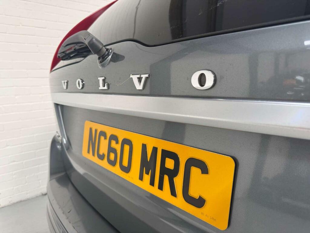 Volvo XC60 D5 220 Se Lux Nav Awd Estate Black #9