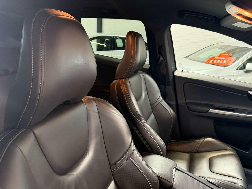 Volvo XC60 D5 220 Se Lux Nav Awd Estate Black #28