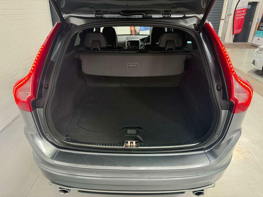 Volvo XC60 D5 220 Se Lux Nav Awd Estate Black #11