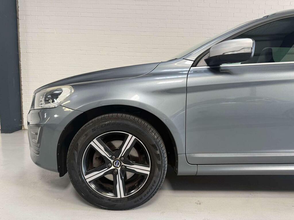Volvo XC60 D5 220 Se Lux Nav Awd Estate Black #23