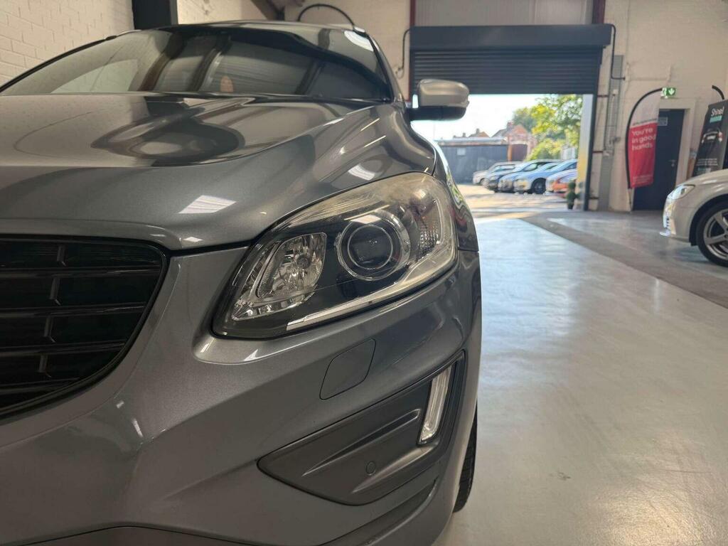 Volvo XC60 D5 220 Se Lux Nav Awd Estate Black #22
