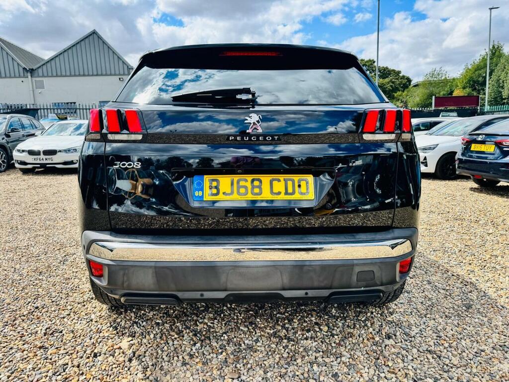 Peugeot 3008 1.2 Puretech Allure Euro 6 Ss BJ68CDO Black #4