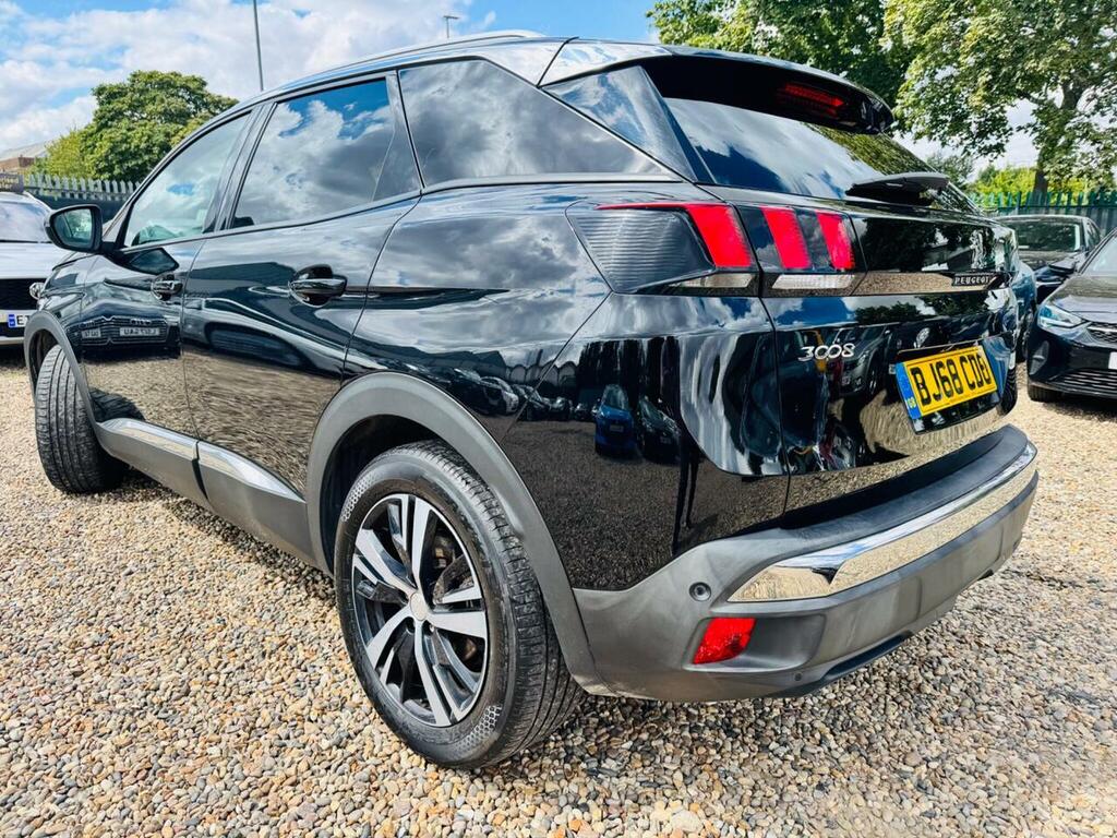 Peugeot 3008 1.2 Puretech Allure Euro 6 Ss BJ68CDO Black #3