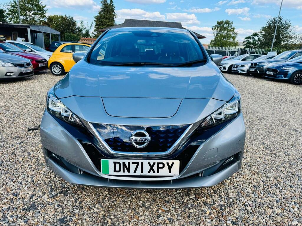 Nissan Leaf 40Kwh Tekna Silver #2