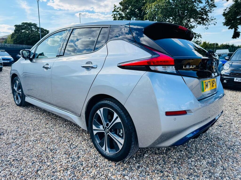 Nissan Leaf 40Kwh Tekna Silver #4