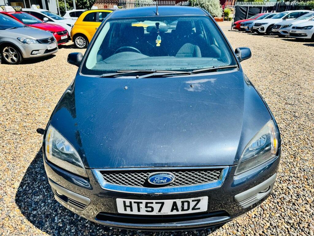 Ford Focus 1.6 Zetec Climate HT57ADZ Grey #2