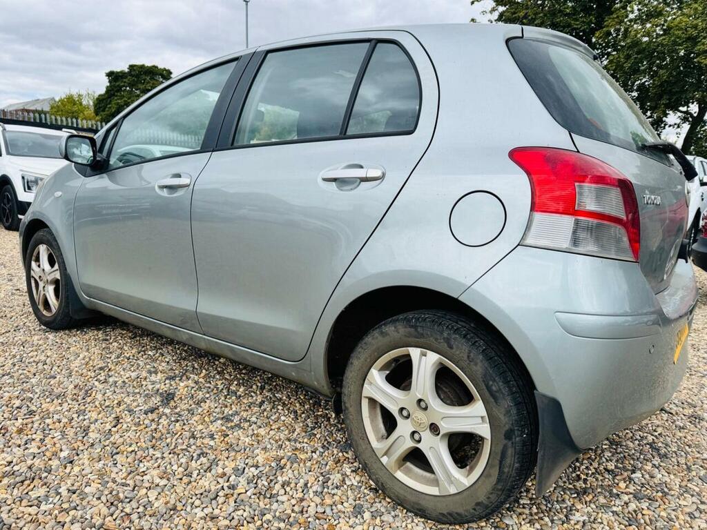 Toyota Yaris 1.33 Dual Vvt-i Tr Euro 4 Ss SO59HTT Silver #5