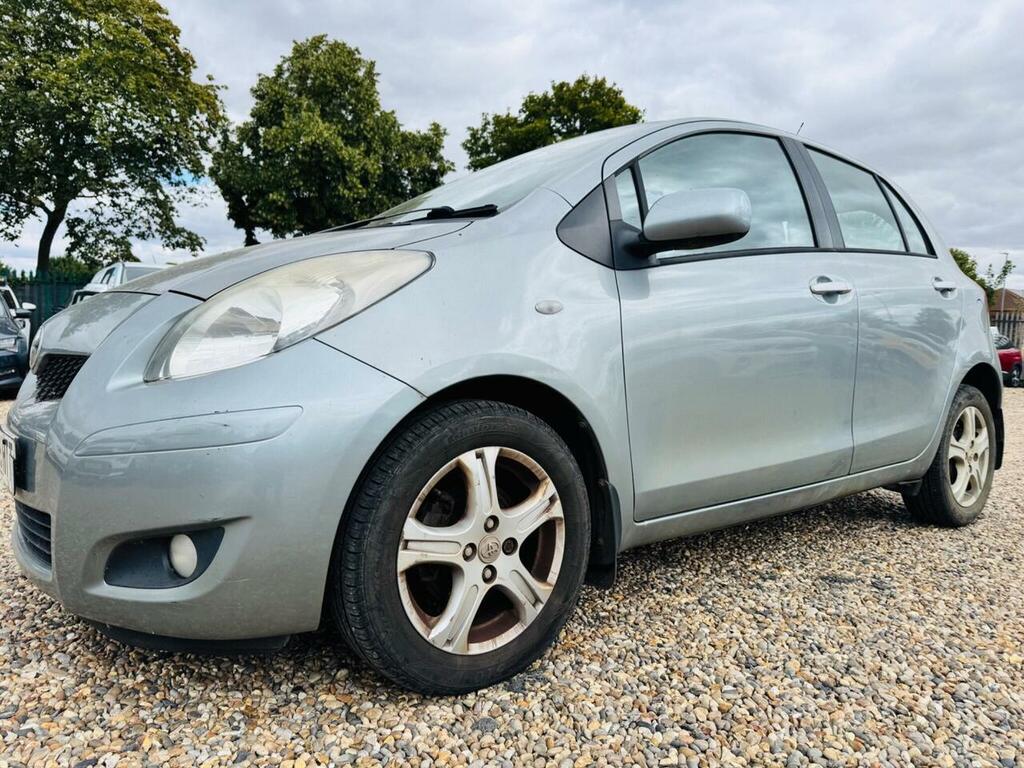 Toyota Yaris 1.33 Dual Vvt-i Tr Euro 4 Ss SO59HTT Silver #4