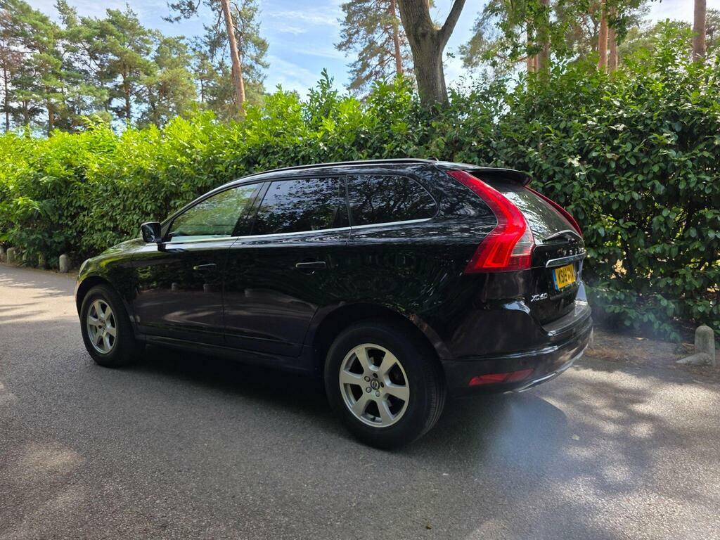 Volvo XC60 2.0 D4 Se Lux Nav Geartronic Euro 6 Ss Silver #47