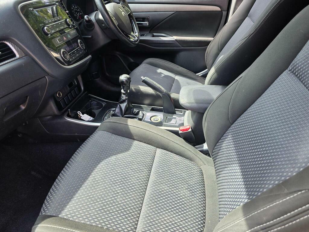 Mitsubishi Outlander 2.2 Di-d 4 4Wd Euro 6 Grey #50