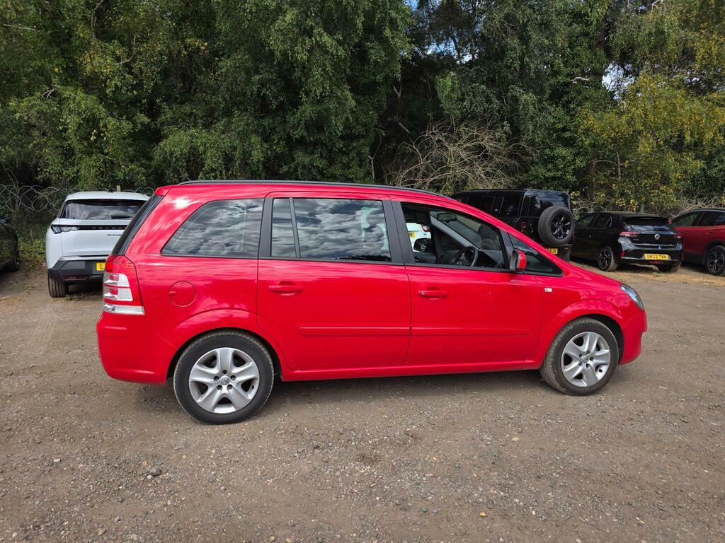 Vauxhall Zafira 1.8 16V Exclusiv Euro 5 Red #6