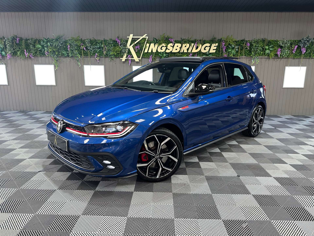 Volkswagen Polo Match Edition Tsi Black #1