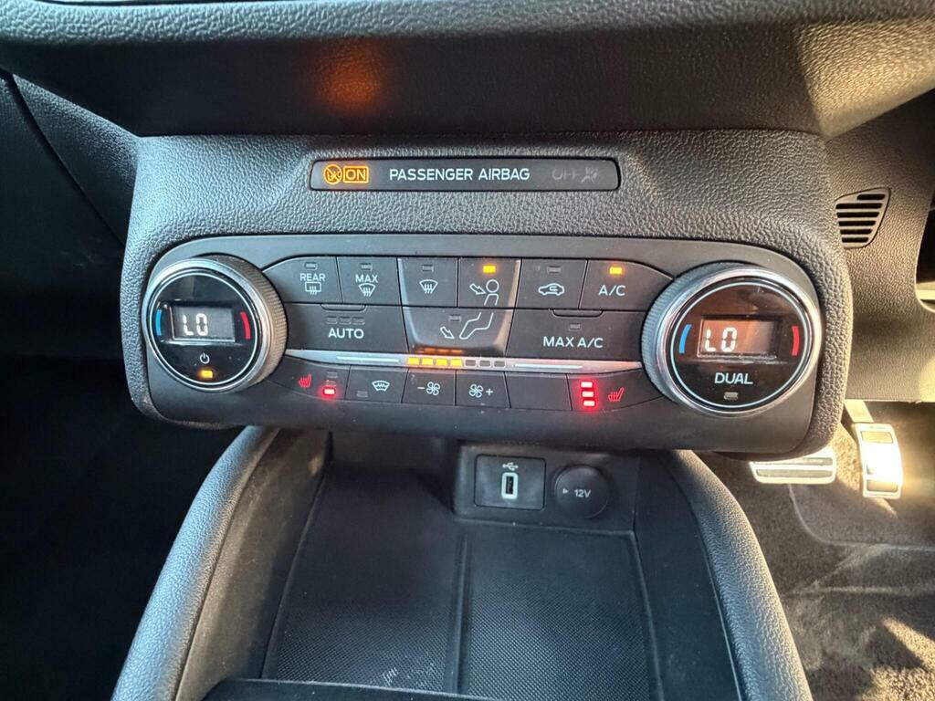 Ford Focus 1.0T Ecoboost St-line Euro 6 Ss White #16