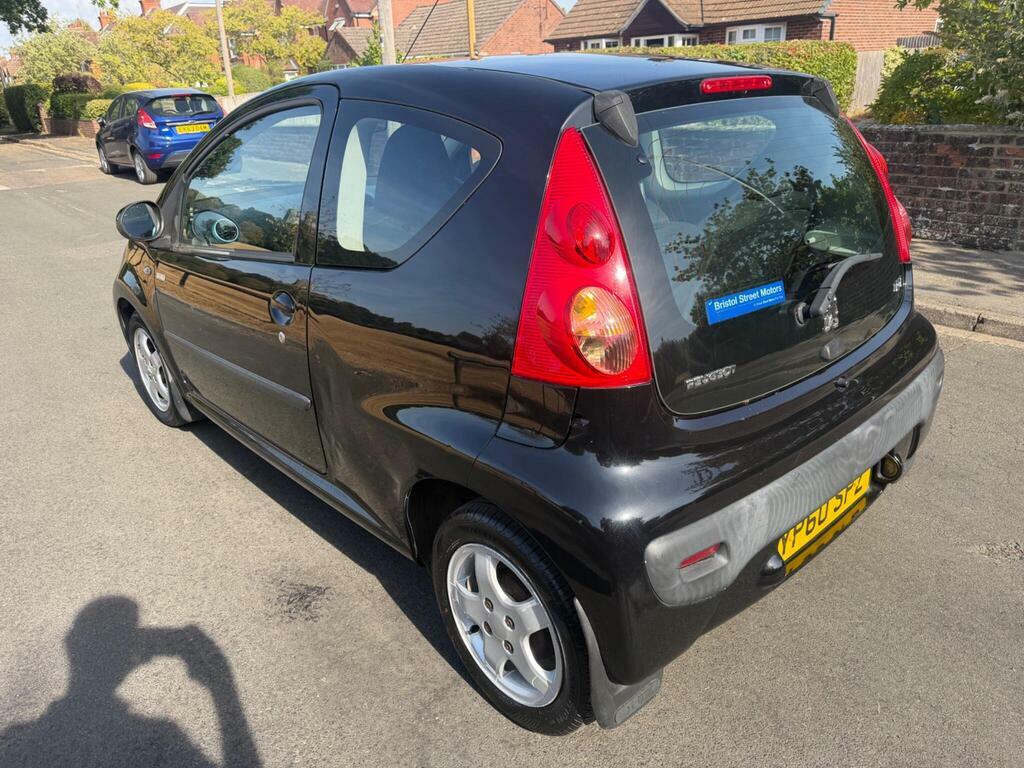 Peugeot 107 1.0 12V Millesim Euro 4 Black #4
