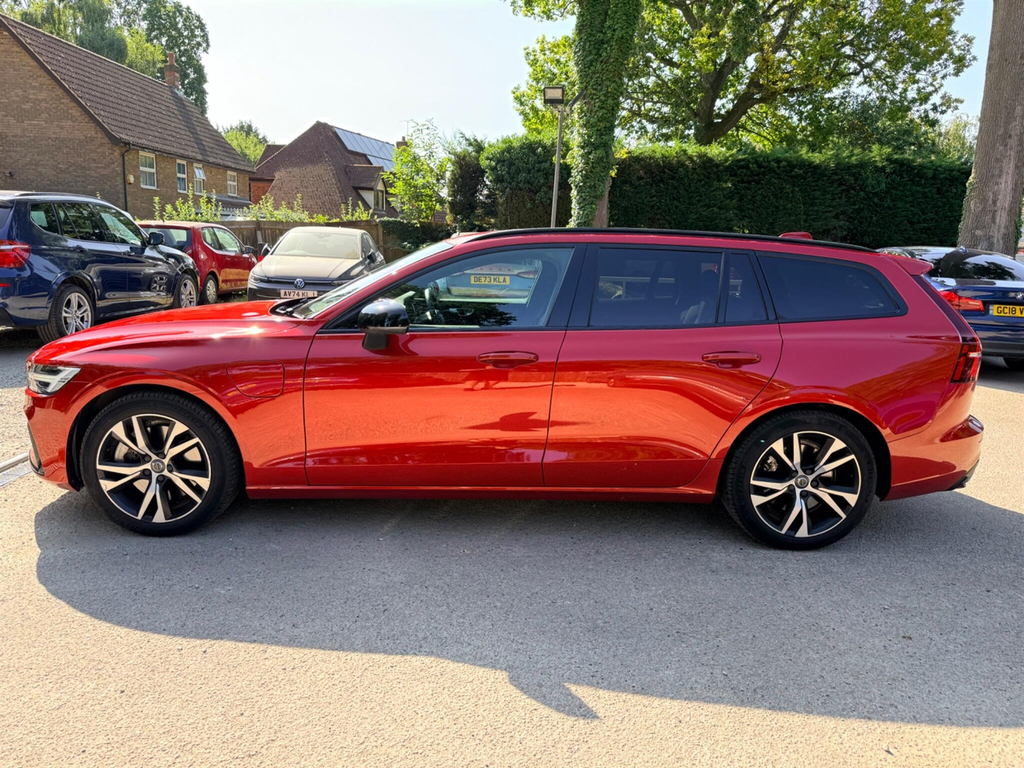 Volvo V60 2.0H T6 Recharge 11.6Kwh R-design Awd Euro 6  #4