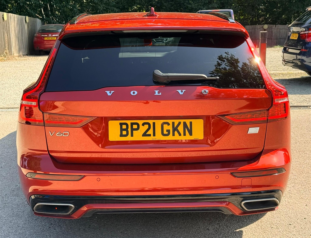Volvo V60 2.0H T6 Recharge 11.6Kwh R-design Awd Euro 6  #6