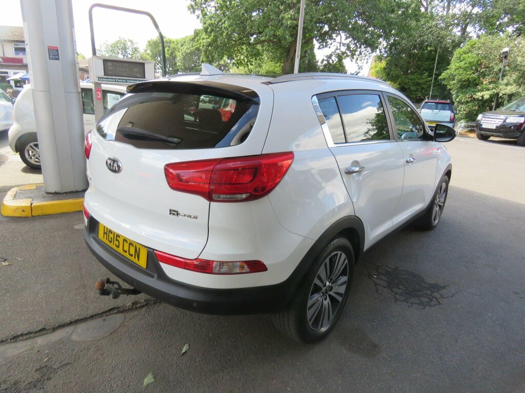 Kia Sportage 2.0 Crdi Kx-3 Awd Euro 5 White #4
