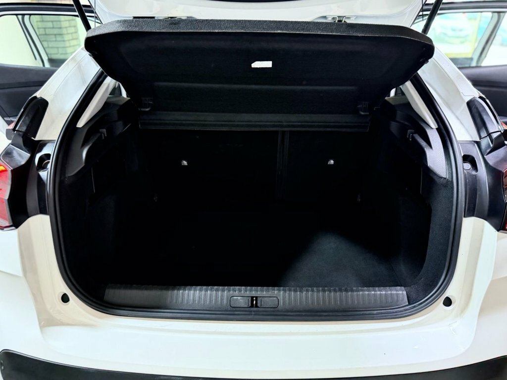 Citroen C4 1.2 Puretech Sense Hatchback Eur White #58