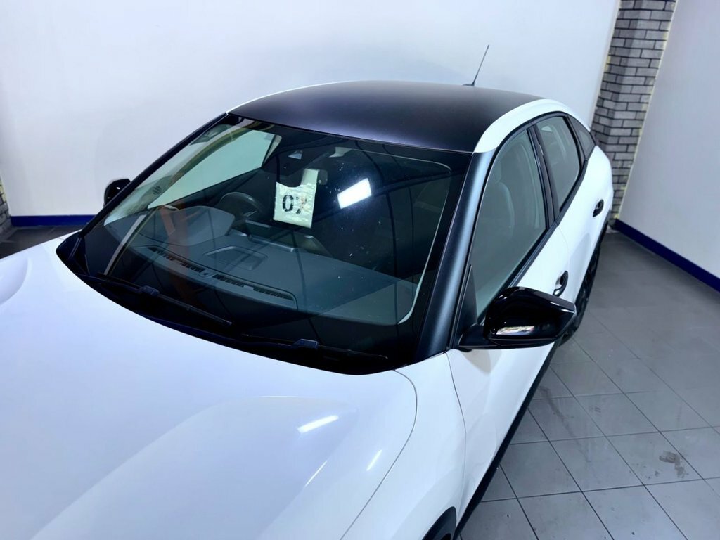 Citroen C4 1.2L Sense Black #3