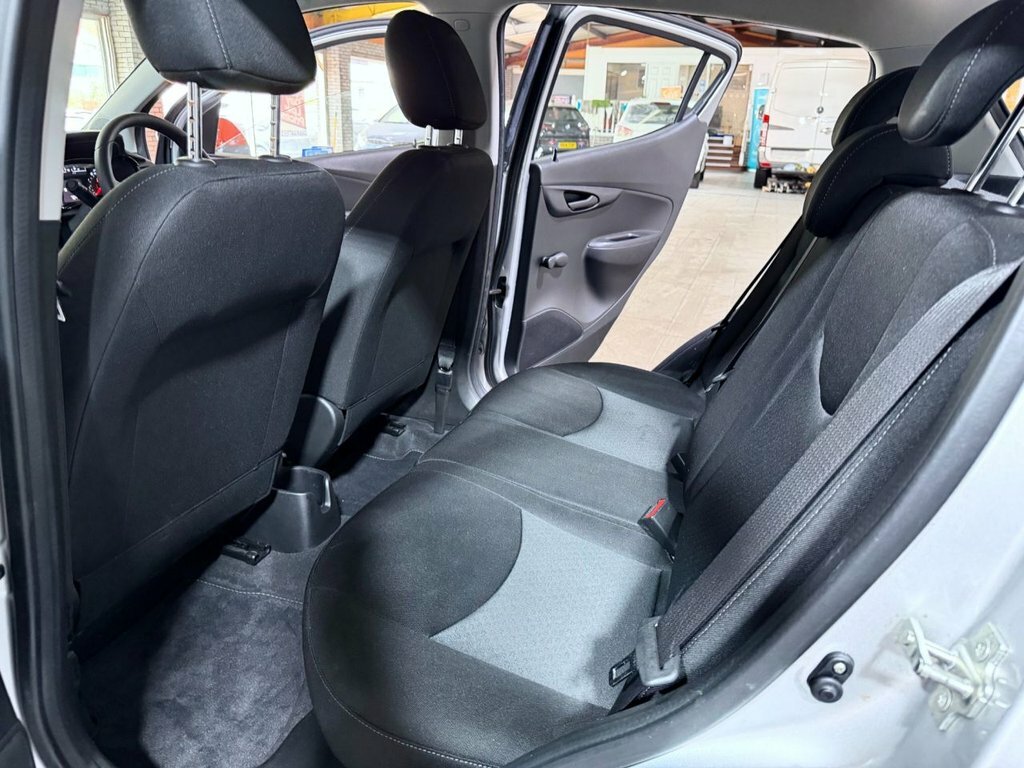 Vauxhall Viva 1.0I Se Euro 6 Ac Black #37